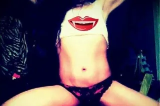 Explosive filipina 4 fun TEXT ME NOW early bird specials NOW!!!! - Image 3